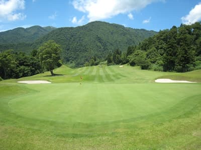 阿賀高原ゴルフ倶楽部