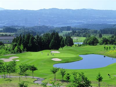 当間高原リゾートベルナティオゴルフコース