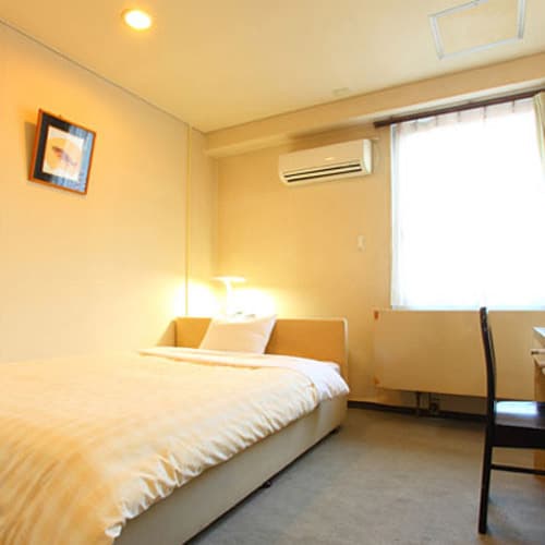 ホテル　アウルム日田（旧パークインサトー） 2