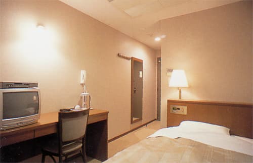 ビジネスホテルＳＡＴＯＵ 2