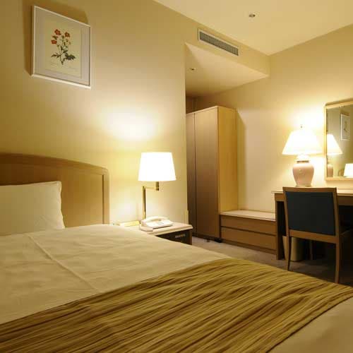 クレフィール湖東 2