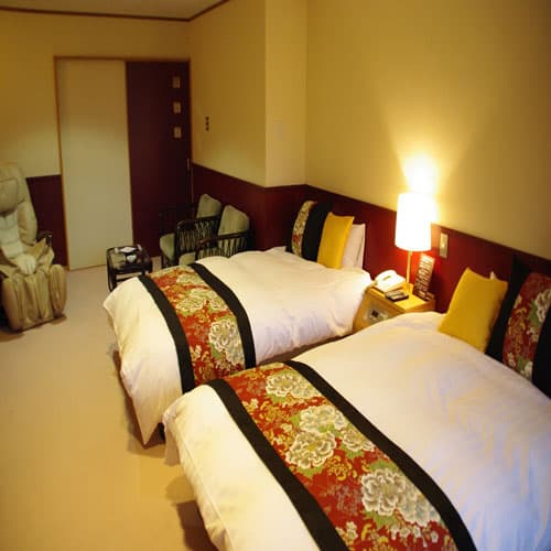 山陰湯村温泉　朝野家 2