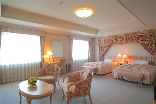 ホテル春日居 2