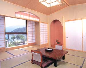 河口湖温泉　ホテル湖龍 2