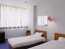 ビジネスホテル和倉 2