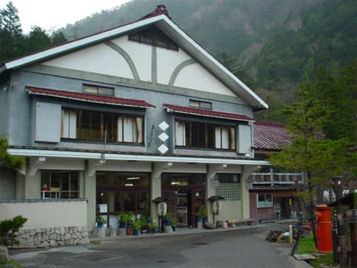 中房温泉 (源泉湯宿を守る会)