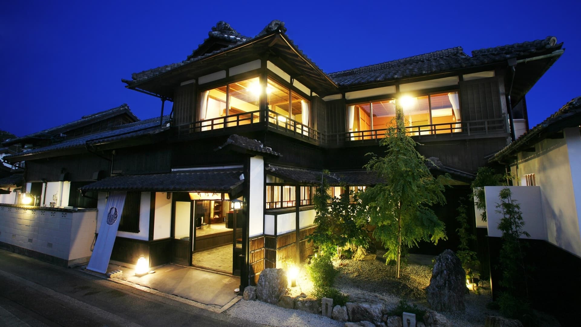 伊良湖温泉　浪漫の宿　井筒楼