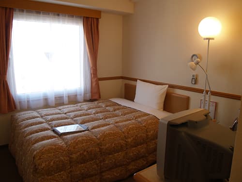 東横ＩＮＮ広島駅南口右 2