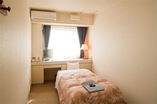 氷見の旬を食する味わいのホテル信貴館 2