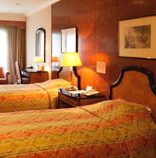 ミッションヒルズホテル 2