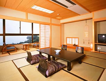 秀丸花ごころ〜絶景に心をゆだね海の恵みを食す宿〜 2