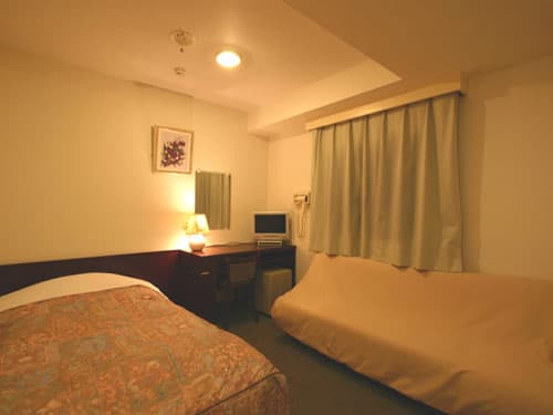 ウィークリーホテルチトセ 2