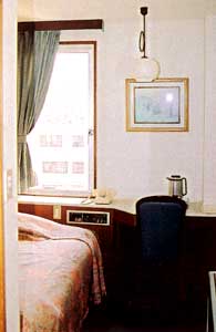 ビジネスホテル東京 2