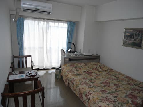 ウィークリーイン二日市 2