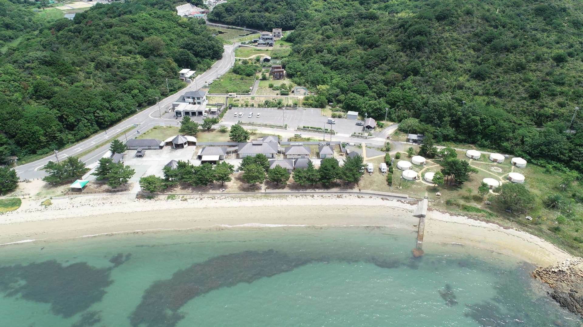 直島ふるさと海の家 つつじ荘 <直島>