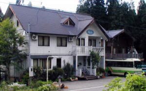 ウッディハウス ホスタ