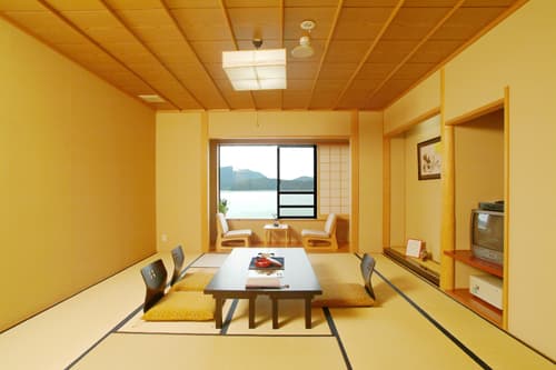 天然温泉　岡三屋　彩かさね 2