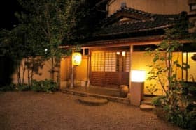 小さなお宿　小松屋