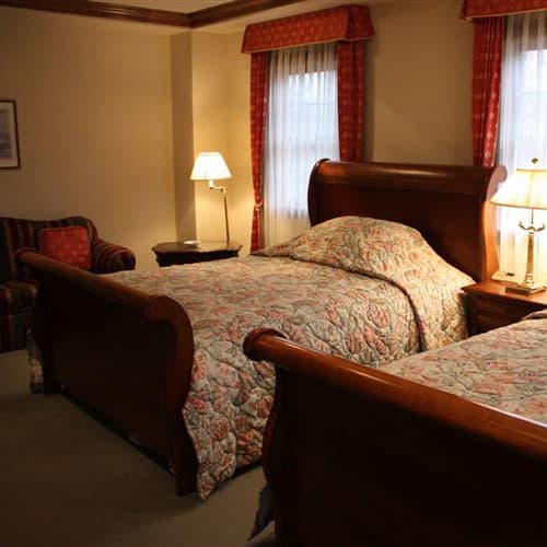 ヘイゼルグラウスマナー 2