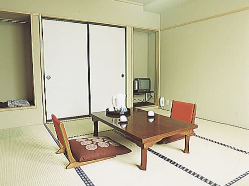 ビジネス専門旅館　ゆのか 2