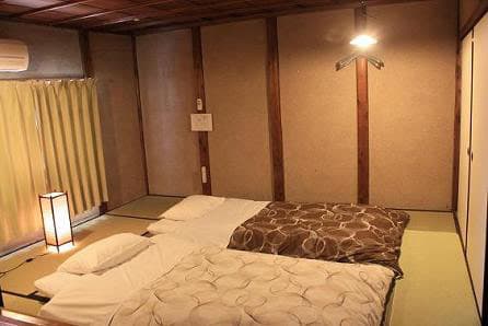 町屋ゲストハウスならまち 2