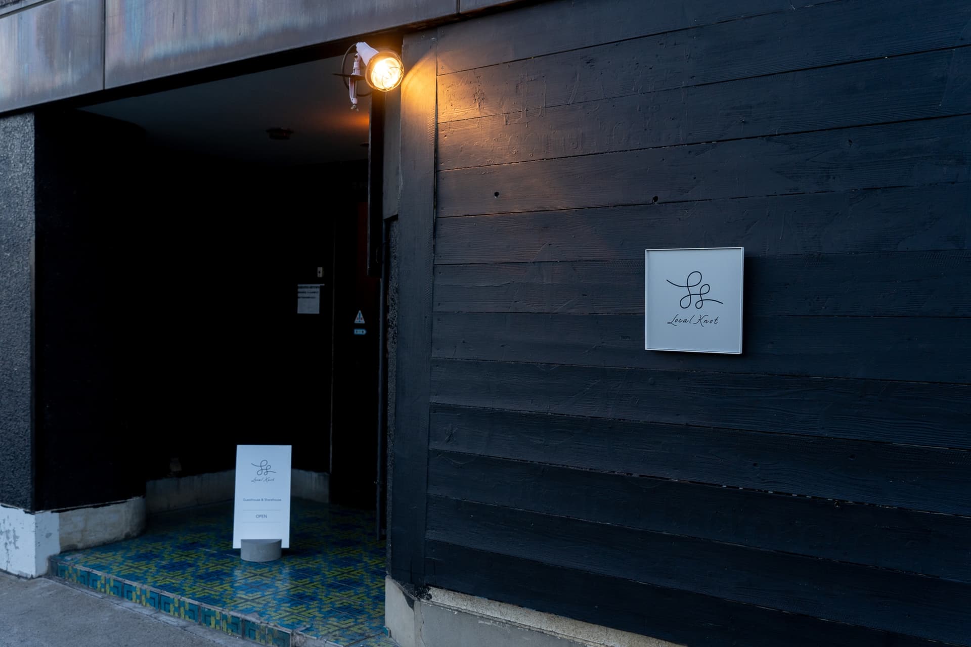 Ｌｏｃａｌ　Ｋｎｏｔ　Ｂａｃｋｐａｃｋｅｒｓ（旧森と水）