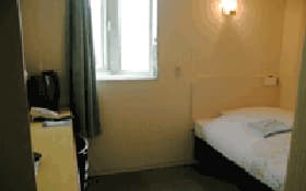 ビジネスホテル　Ｒ－ｉｎｎ 2