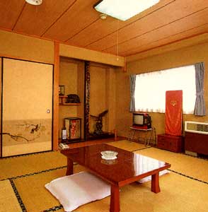 ビジネスホテル　わらじ家本館 2