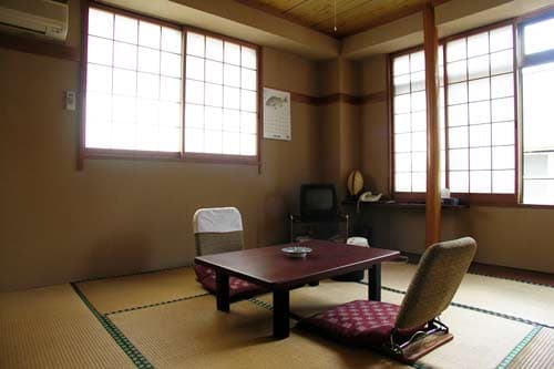 温泉屋　ひろすけ旅館 2