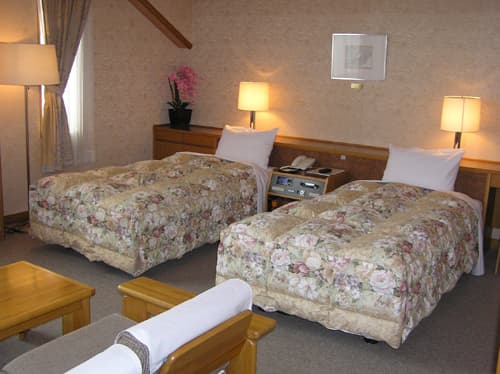 信州佐久　春日温泉　自然体感リゾート　かすがの森 2