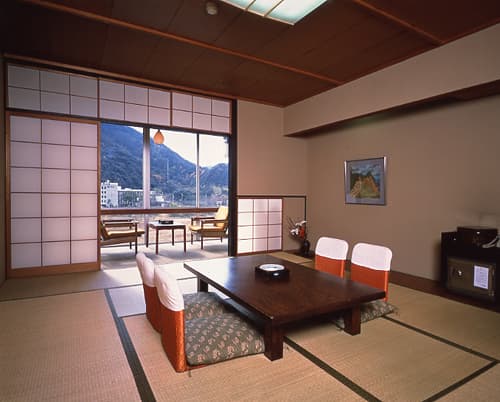 鵜匠の家　すぎ山 2