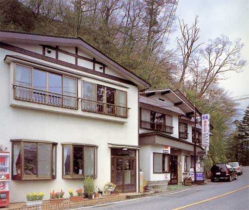 民宿　おかじん