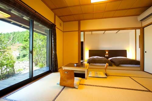 絶景露天風呂と７つの貸切風呂の大人宿　旅館　山翠 2