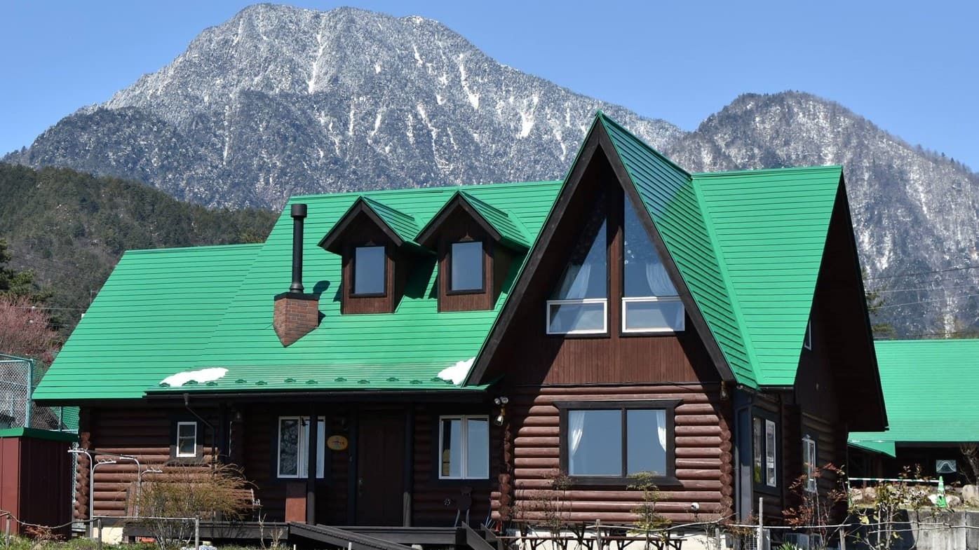 カナディアンログコテージTAKITARO