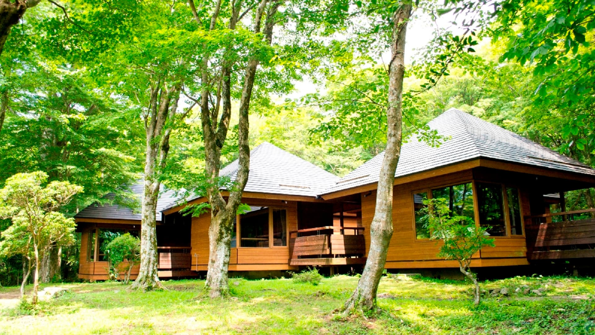 ＦｕｎＳｐａｃｅ芦ノ湖キャンプ村レイクサイドヴィラ