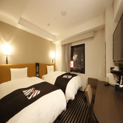 アパホテル〈なんば心斎橋〉 2