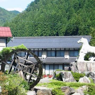 磨墨の里 旅館くご