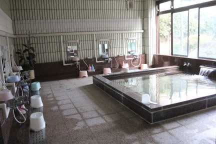 ビジネスホテル歴城荘 2