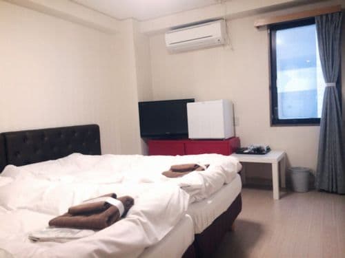 ＨＯＴＥＬ　ＥＭＰＩＲＥ　ＩＮ　ＳＨＩＮＪＵＫＵ 2