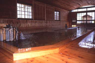 千人風呂　金谷旅館 2