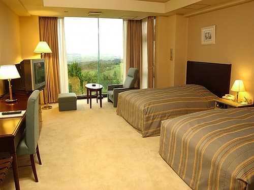 シャトレーゼホテル栗山 2