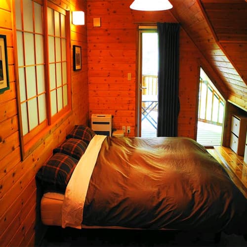 ＢＩＧ　ＢＥＡＲ　ＣＨＡＬＥＴＳ（ビッグベア　シャレー） 2