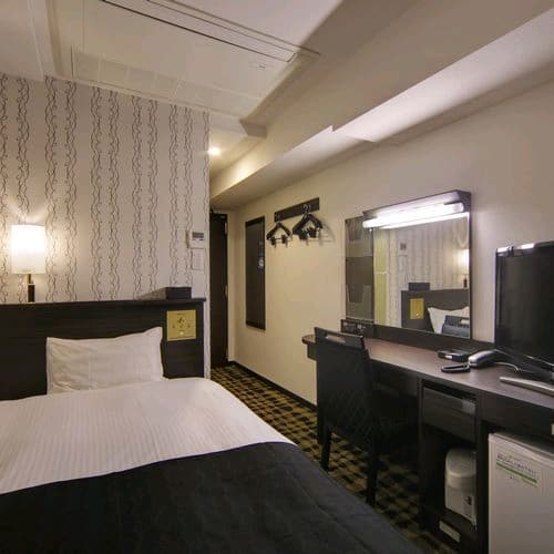 アパホテル〈三田駅前〉（全室禁煙） 2