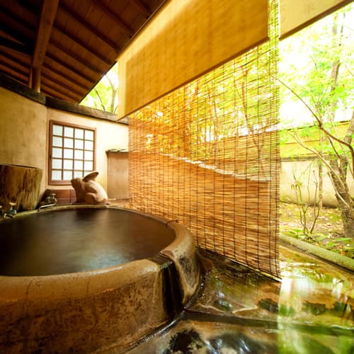 由布院温泉　草庵秋桜 2