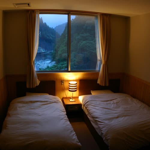 岩戸温泉　つるぎの宿　岩戸 2