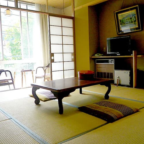 信州　鹿教湯温泉　ホテルやまや 2