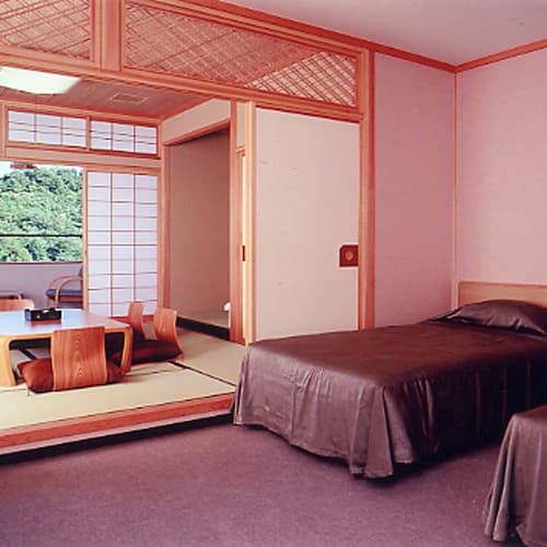 川西温泉　川西町浴浴センターまどか 2