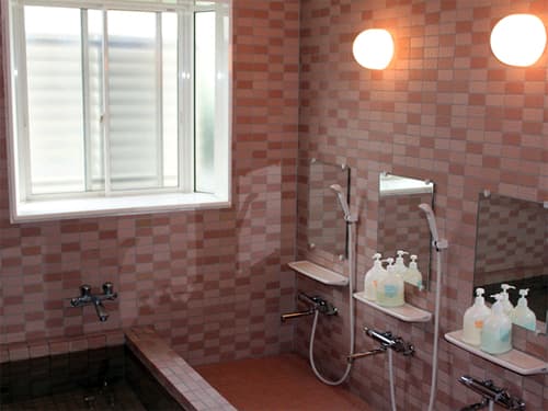 フラットスリー　サカエヤ 2