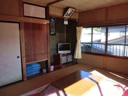 富士五湖精進湖畔　民宿ちどり荘 2