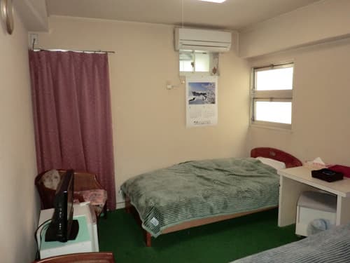 ビジネスホテル菊水 2